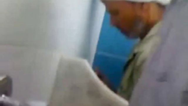 محدود کردن یک پسر برای فیلم سکسی سایت برازرس داشتن رابطه جنسی با یک معشوق
