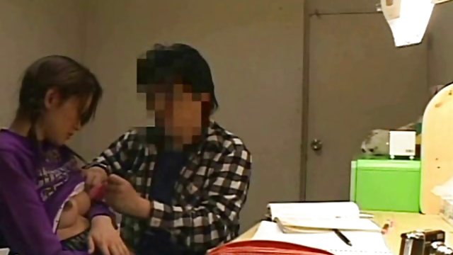 مولاتو با یک سوراخ خروس اجازه برقراری رابطه جنسی را در اول شخص سکسیبرازرس داشت